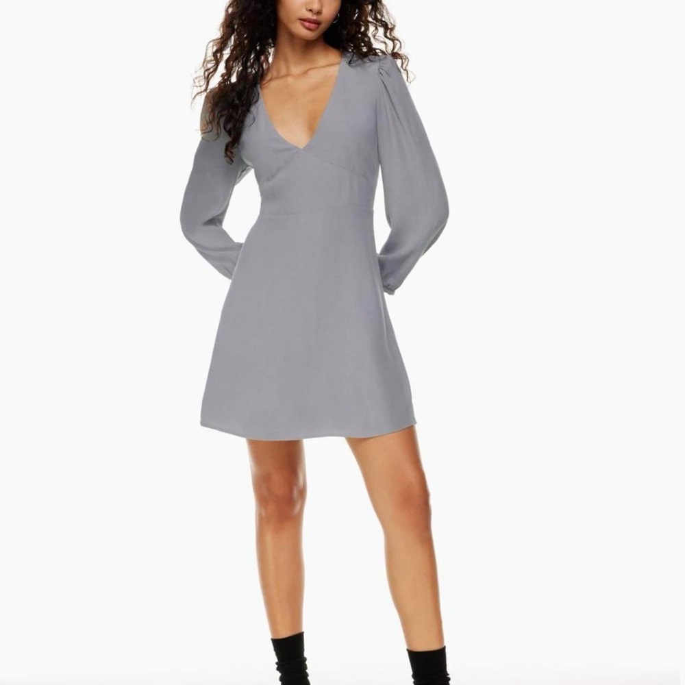 NWT Aritzia Sunday Best Grayson long sleeve mini dress Rocky Grey purple size 8